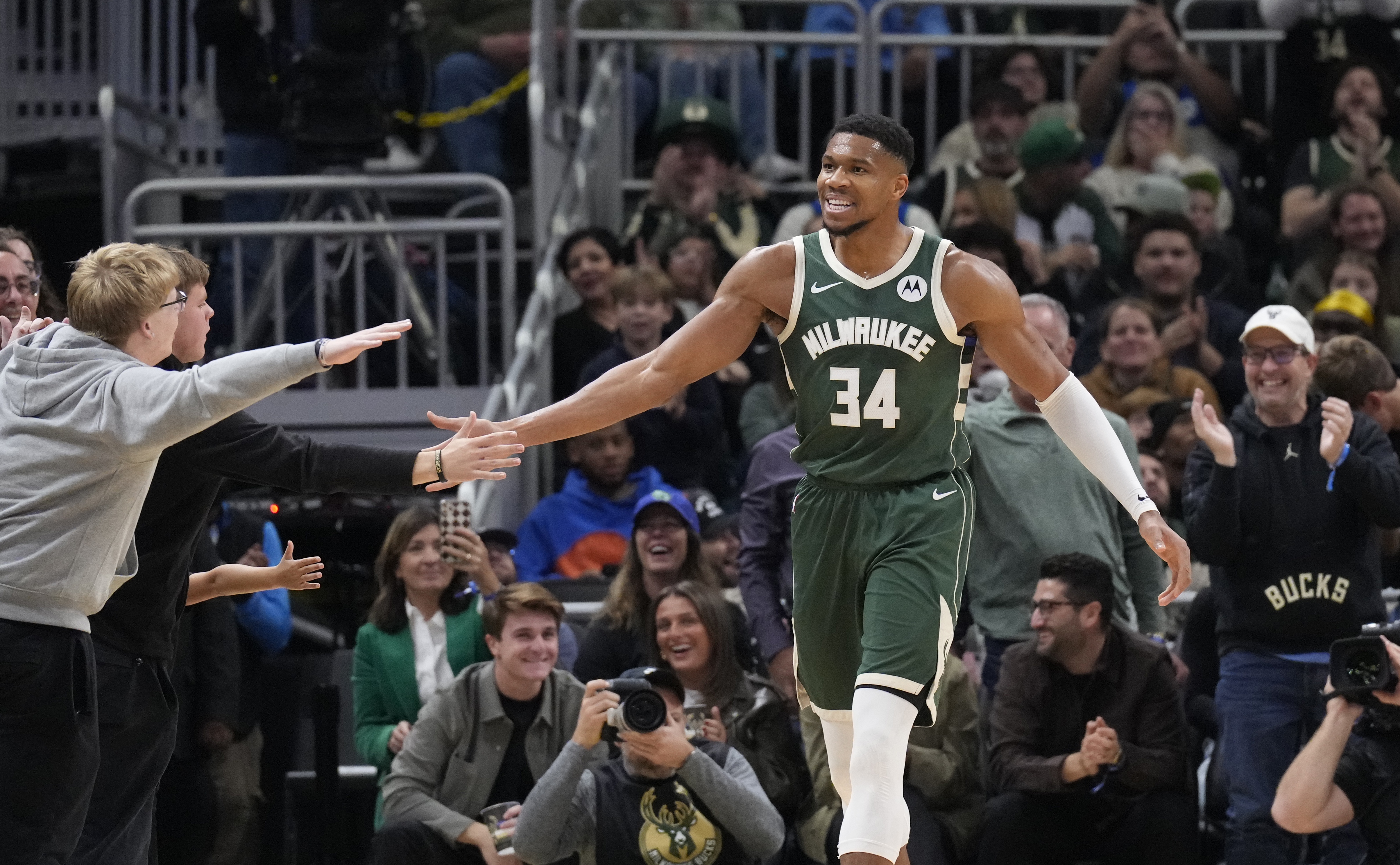 得分盛宴！今日NBA兩人砍50+ NBA歷史上第25次